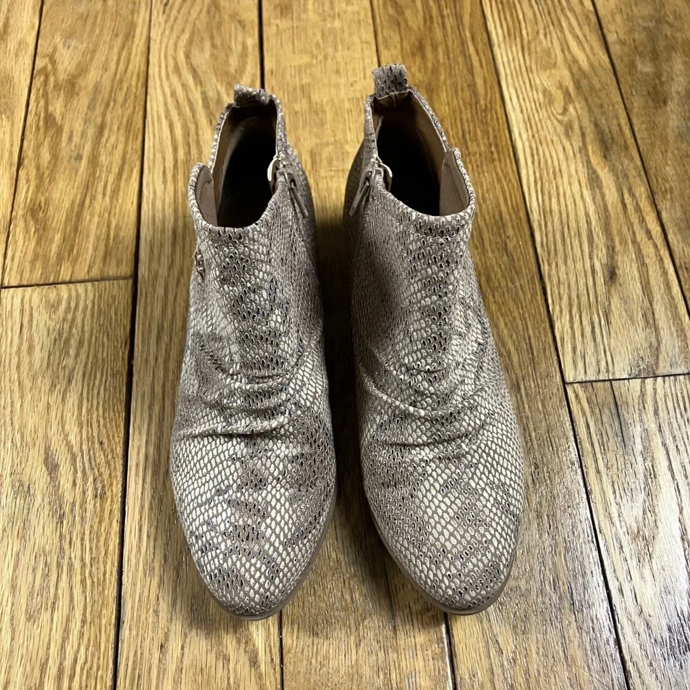 Baretraps Grafton Snake Embossed Ankle Boots Women's 6.5 M Side Zip Block Heel‎